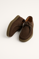 Theodore Wildleder Schnürschuhe mit Profilsohle – Braun
