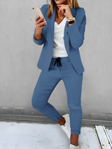 Colleen - Eleganter Blazer- und Hosenanzug für Damen – Blau