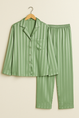 Christabel Gestreiftes Pyjama-Set – Grün