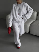 Damen Sweatshirt Set aus Weichem Stoff im Modernen Stil – Hellgrau