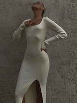 Celestia l Elegante quadratische Hals, gestricktes Kleid mit langen Ärmeln – Beige