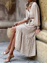 Cerise – Elegantes Midikleid in sanftem Beige – Beige