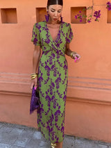 Cleo – Elegantes, feminines Midi-Kleid mit feinen Details – Grün