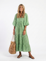 Apolline | Midi-Kleid mit dreiviertel Ärmeln und V-Ausschnitt im Muster – Grün