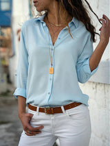 Elara | Elegante und stilvolle Bluse – Hellblau