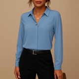 Damen-Bluse mit schlichtem Design | Alltagstauglich – Himmelblau