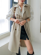 Harriet – Klassischer Trenchcoat mit moderner Eleganz – Beige