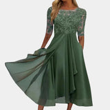 Naida – Elegantes Midikleid aus Spitze und Chiffon – Grün
