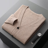 Lucian – Die stilvolle & vielseitige Herren-Strickjacke – Goldenes Kamel