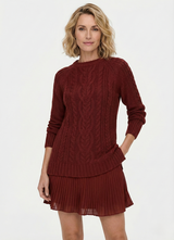 Dilin – Strickkleid Mit Zopfmuster – Rot