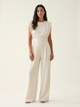 Pippa - Figurformender Jumpsuit – Weiß