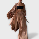 Lumara – Dreiteiliges Loungewear-Set mit Kimono – Braun
