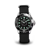 Taktische Felduhr Im Taucherstil Mit 40 Mm Gehäuse, Wasserfest, Drehbare Lünette, 24-Stunden-Zifferblatt – Schwarzer Nylon-Riemen