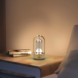Leichte und Energieeffiziente Außenlampe – Silber