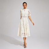 Carmen - Elegantes Midikleid – Weiß