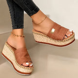 Camilla - Stilvolle dicke Keilsandalen – Braun