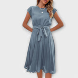 Claire | Lässiges Plisseekleid – Himmelblau