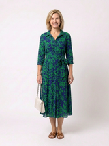 Oriana | Midi-Kleid mit Kragen, langen Ärmeln und Taillengürtel – Grün