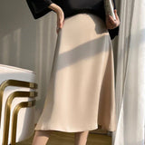 Brivelle – Eleganter Midirock aus Satin – Khaki