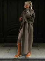 Langer wollmantel – übergroß – woll-trenchcoat – Braun