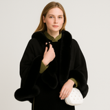 Marcelline | Perlenbesetzter Winter-Quastenumhang – Schwarz