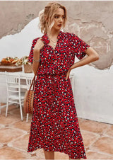 Colette – Zeitlos, feminin und mühelos schick – Rot