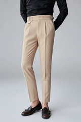 Theodore | Slim-Fit Bundfalten Anzughose – Beige