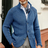 Moderne Strickjacke mit Knopfverschluss – Hellblau