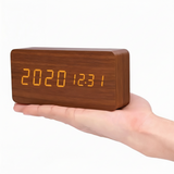Moderner LED Digital Wecker aus Holz – Dunkles Holz