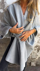 Jovelle Cape-Mantel – Hellgrau
