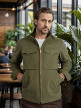 Herren elegante Arbeitsjacke mit praktischen Taschen und modernem Stehkragen Aliams – Olivgrün
