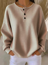 Damen nan Oversized Waffelstrick Henley-Pullover mit Knopfleiste und abgerundetem Saum Drune – Grau
