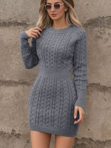 Oriah - Kabelstrick Kleid Mit Rundhalsausschnitt – Grau
