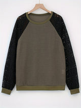 Damen nan Pullover mit Waffelstruktur, Raglanform und transparenter Spitzenärmel Drune – Militärgrün