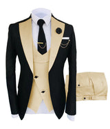 Herren Anzug in formellem Stil, dreiteilig mit Sakko, Weste und Hose – Hellgold