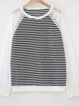 Damen nan Pullover mit Waffelstruktur, Raglanform und transparenter Spitzenärmel Drune – Schwarz-Weiß gestreift
