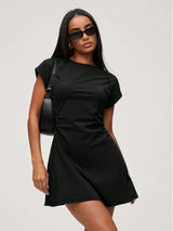 Minimalistisches T-Shirtkleid für Damen – Lässig, Modern & Kombistark – Schwarz