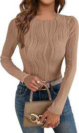 Damen nan figurbetontes Rippstrick-Longsleeve mit Wellendetail und Rundhalsausschnitt Drune – Khaki