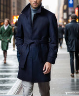 Herren eleganter Trenchcoat mit taillierbarem Gürtel und hochwertigem Innenfutter Aliams – Dunkelblau