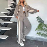 Damen nan athletisches Zweiteiler-Set aus French Terry mit Reißverschluss Cropped Jacke und weitem Highwaist Jogger Drune – Grau