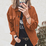 Damen nan Oversize Cordjacke mit aufgesetzten Taschen und klassischer Knopfleiste Drune – Orange