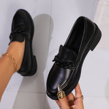 Damen nan Lack-Loafer mit auffälligem Kettendetail und gepolsterter Plateau-Laufsohle Drune – Schwarz (Matt D77)