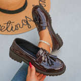 Damen nan elegante Lack-Tassel-Loafer mit profilierter Traktorsohle und gepolstertem Komfortfußbett Drune – Braun