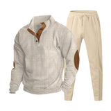 Herren nan strukturiertes Strick-Loungewear-Set mit halber Knopfleiste, kontrastreichen Ellbogenpatches und elastischem Tunnelzug-Jogger Drune – Apricot