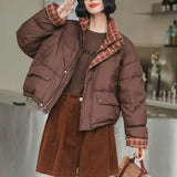 Venus | Kurze Daunenjacke Mit Karofutter – Kaffee