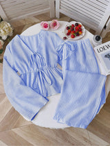 Damen nan gestreiftes Leinenähnliches Homewear-Set mit gerafftem Tunnelzugoberteil und elastischer Bundhose Drune – Blau