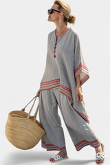 Rossella – asymmetrische Bluse und weite ethnische Hosen – Gestreiftes Rot