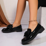 Damen nan Lack-Loafer mit auffälligem Kettendetail und gepolsterter Plateau-Laufsohle Drune – Schwarz (Glanz D99)