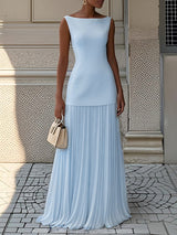 Celeste | Plissiertes Maxikleid – Hellblau