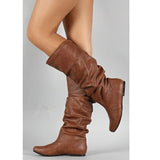 Damen nan lässige Slouch-Stiefel mit weichem Schaft, gerafftem Design und flacher Komfortsohle Drune – Braun